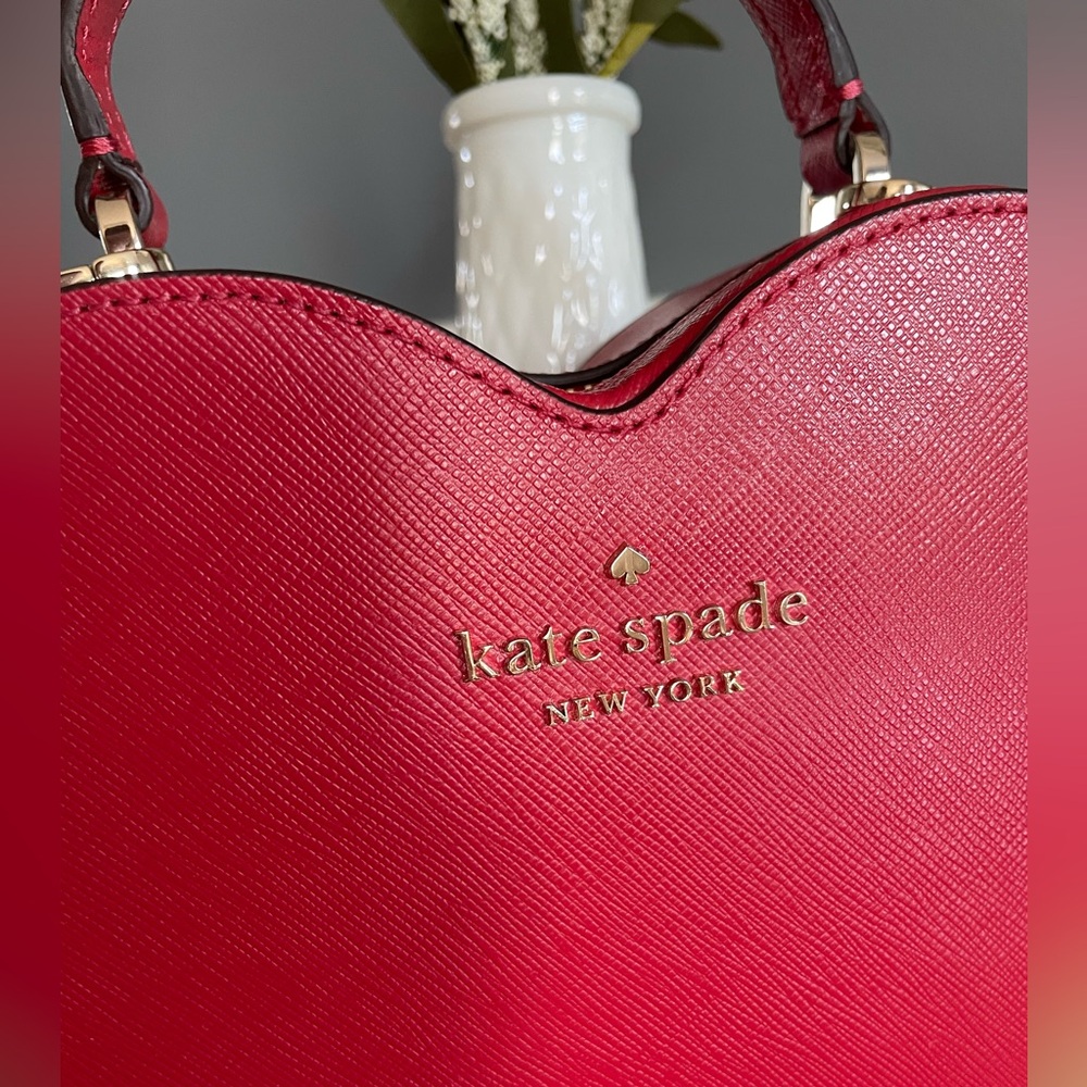 Kate Spade Red Heart-Shaped Bag - Picture 5 of 12